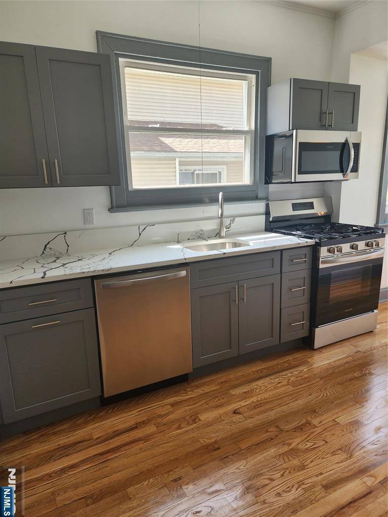 Ridgefield Park, NJ 07660,32 Euclid AVE #1