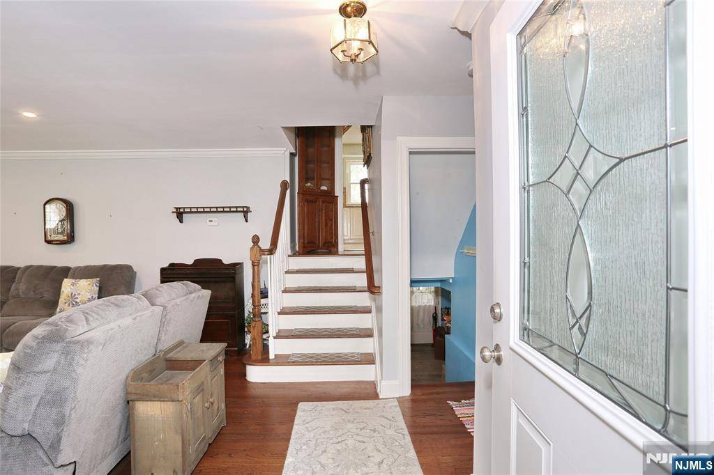 Woodcliff Lake, NJ 07677,14 Ravine DR