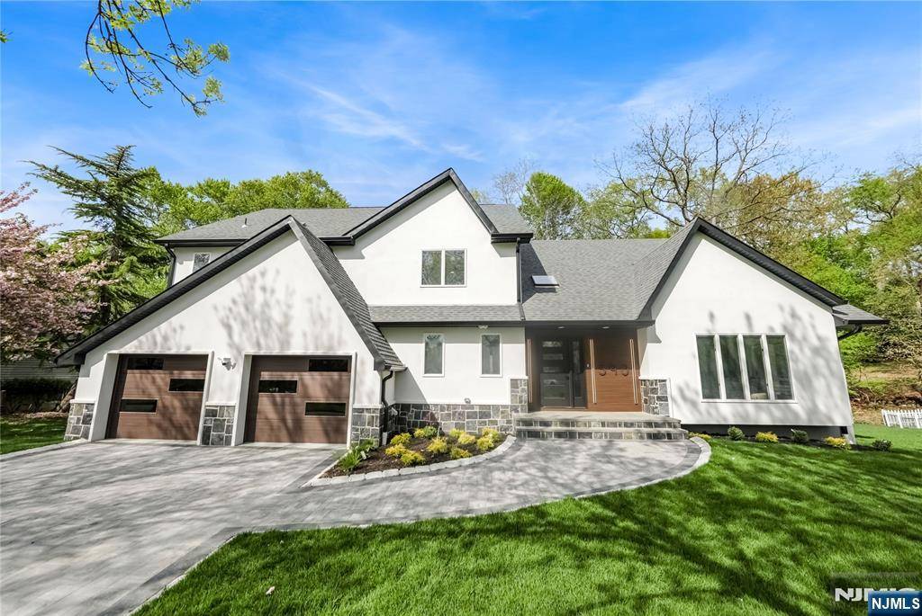 Paramus, NJ 07652,590 Grist TRL