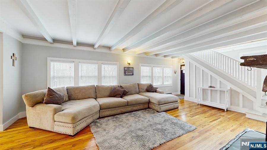 Montville Township, NJ 07082,8 Bonnie LN