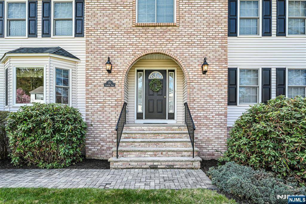 West Milford, NJ 07480,35 Cherbourg DR