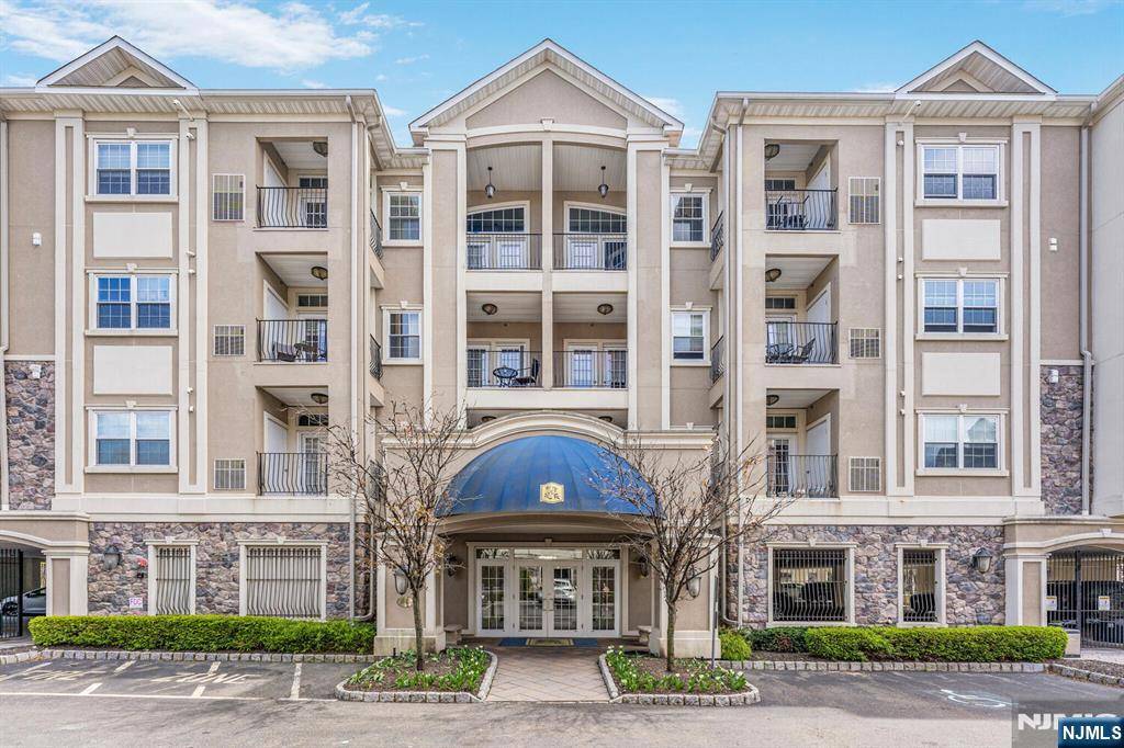 Clifton, NJ 07013,1201 Wickham TER #378