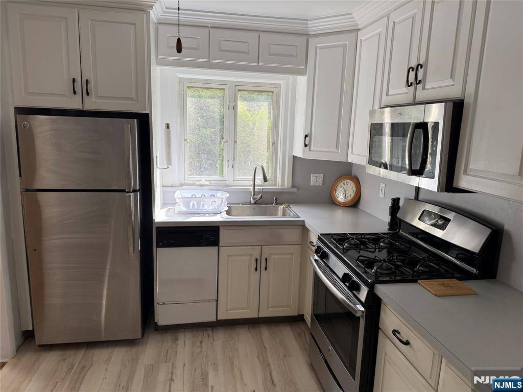 Ramsey, NJ 07446,54 Central AVE