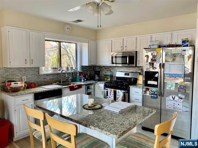 Secaucus, NJ 07094,110 Sandpiper Key