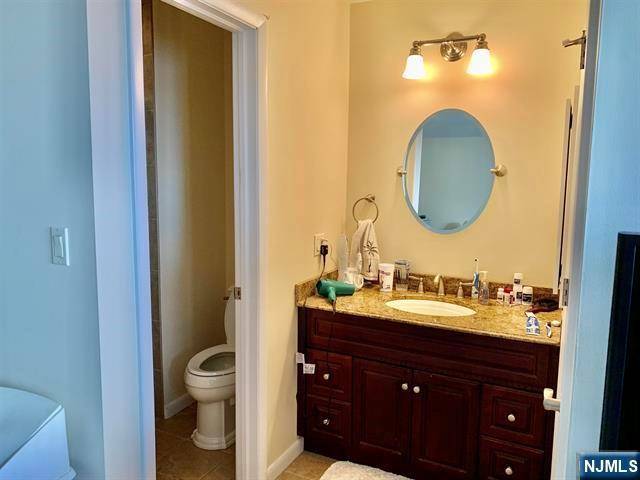 Secaucus, NJ 07094,110 Sandpiper Key