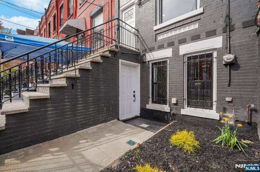 Jersey City, NJ 07304,62 Union ST
