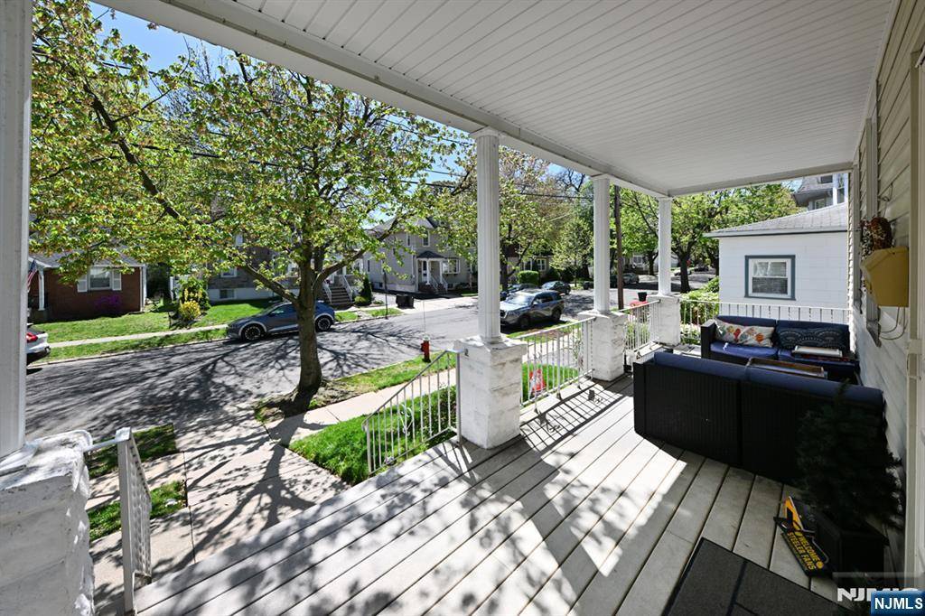 Ridgefield Park, NJ 07660,84 Union PL