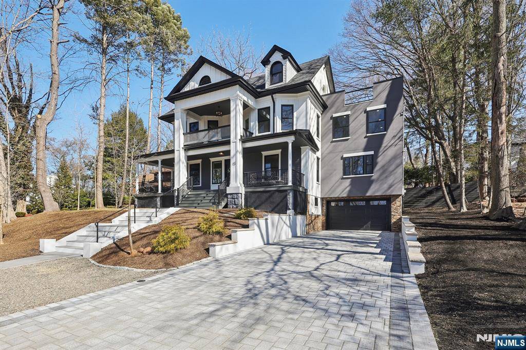 Closter, NJ 07624,15 Carr PL