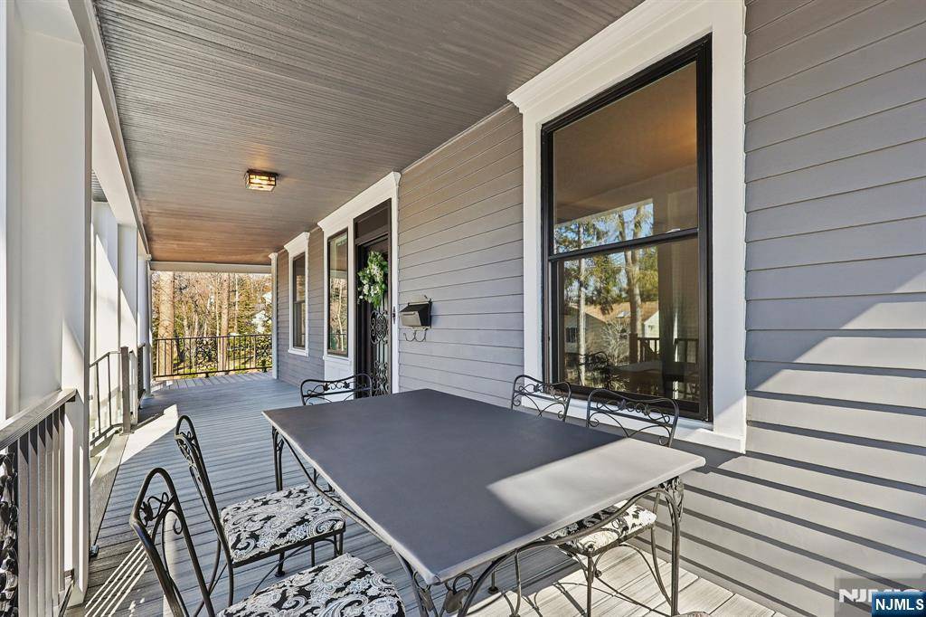 Closter, NJ 07624,15 Carr PL