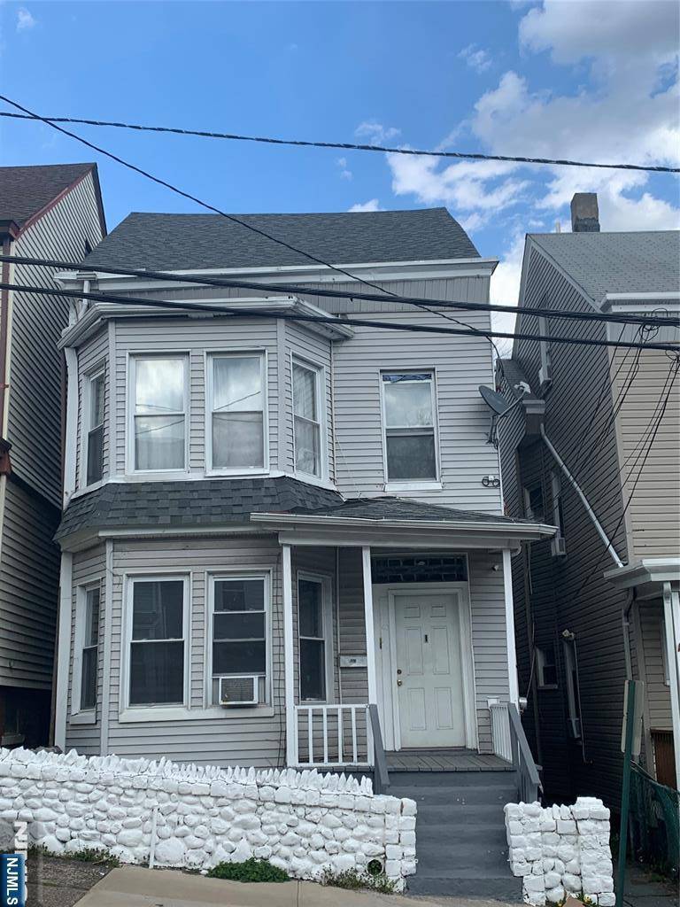 Paterson, NJ 07522,40 Belle AVE