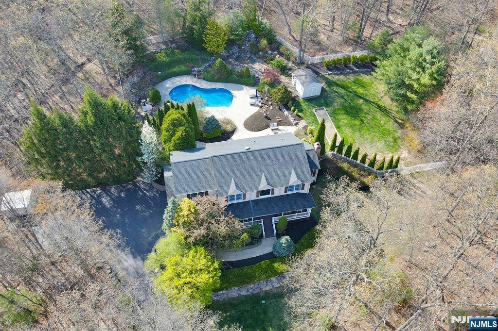 West Milford, NJ 07480,19 Marisa CT