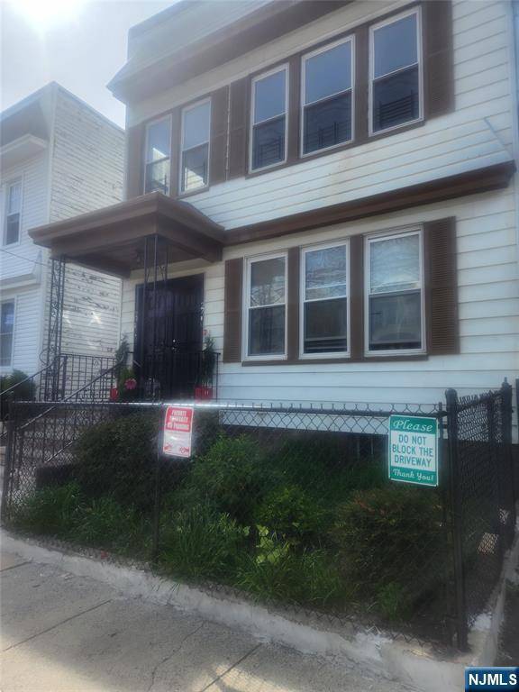 Newark, NJ 07112,27-29 Aldine ST