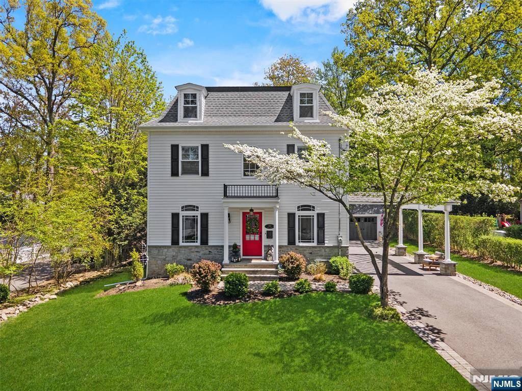 Ramsey, NJ 07446,322 Maple ST