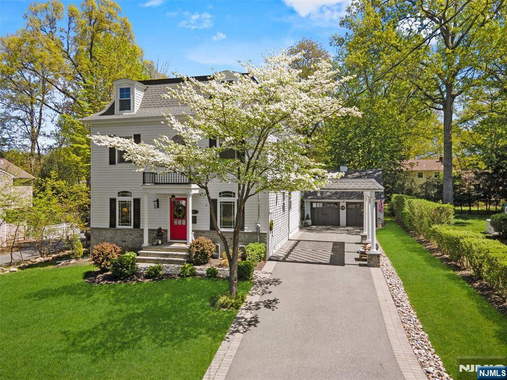 Ramsey, NJ 07446,322 Maple ST