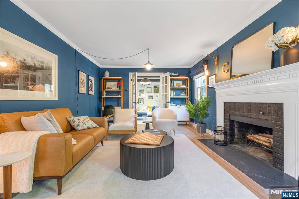 Glen Rock, NJ 07452,700 Ackerman AVE