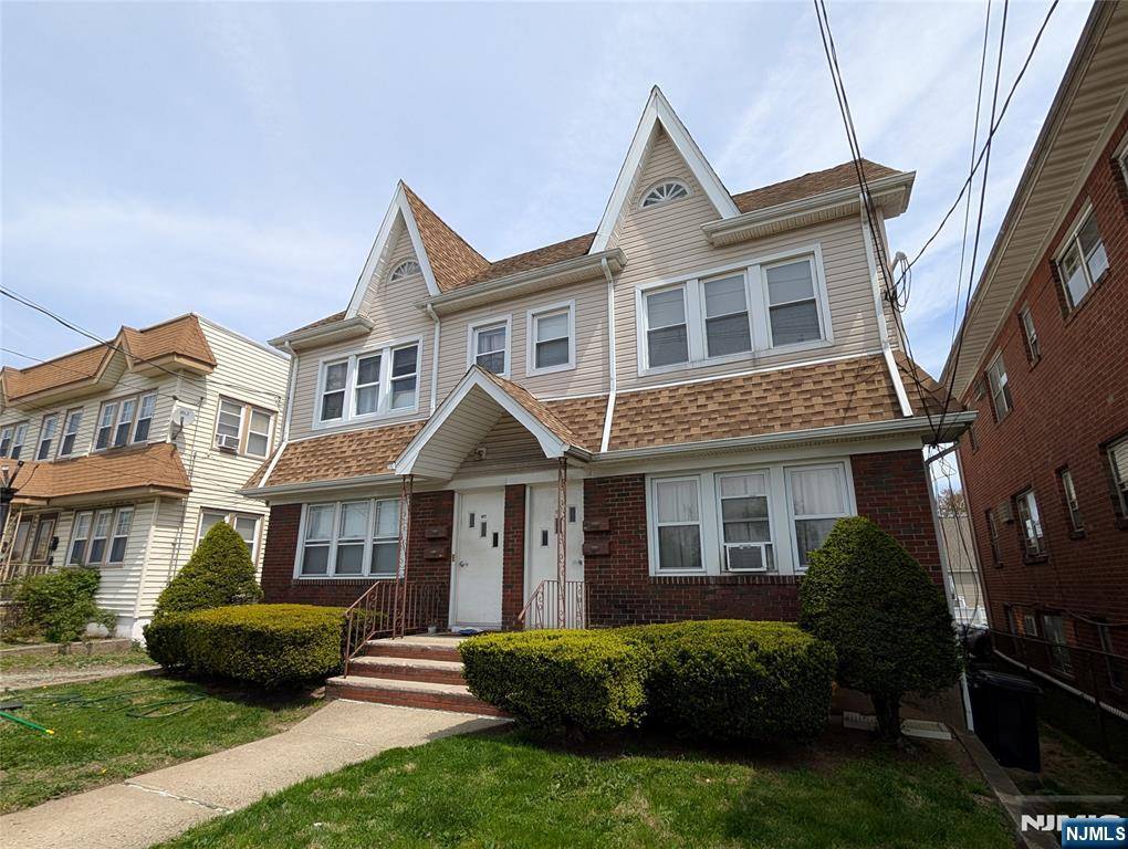 Belleville, NJ 07109,326 Franklin AVE #2