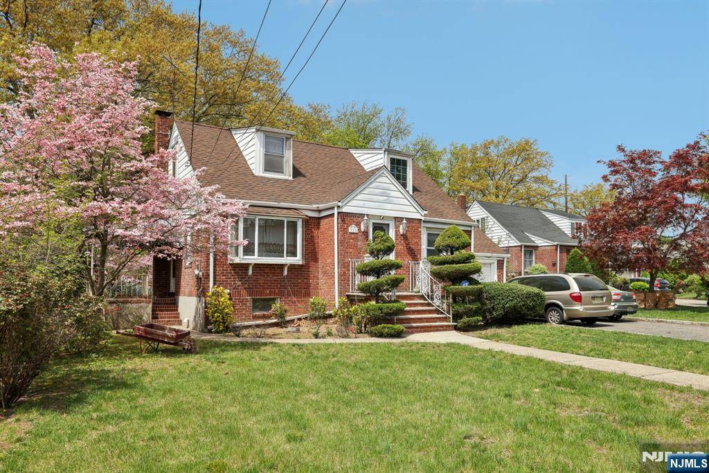 Maywood, NJ 07607,311 Maywood AVE
