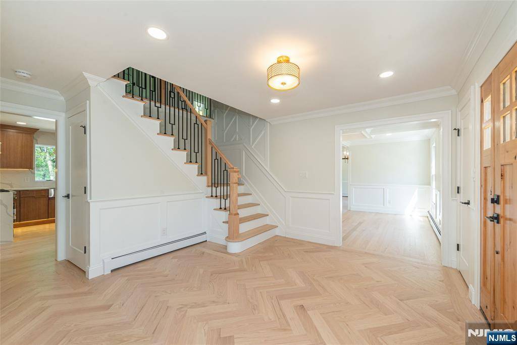 Midland Park, NJ 07432,9 Rogers