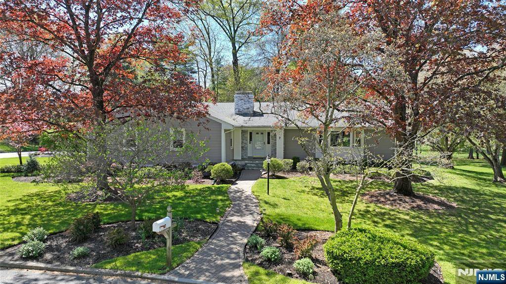 Woodcliff Lake, NJ 07677,7 Wright ST