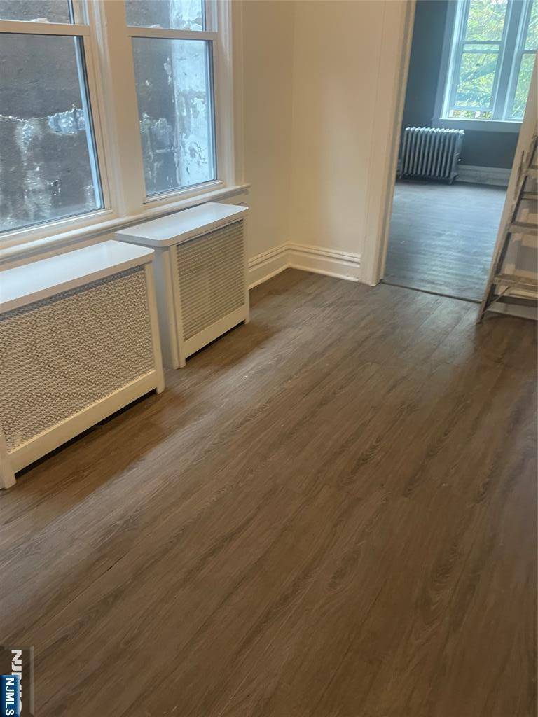Englewood, NJ 07631,300 Forest AVE #2