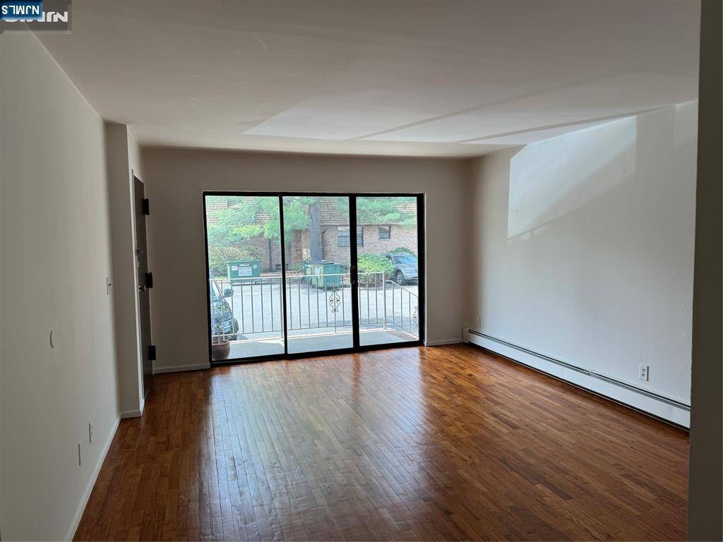 River Vale, NJ 07675,244 Collignon WAY #2A