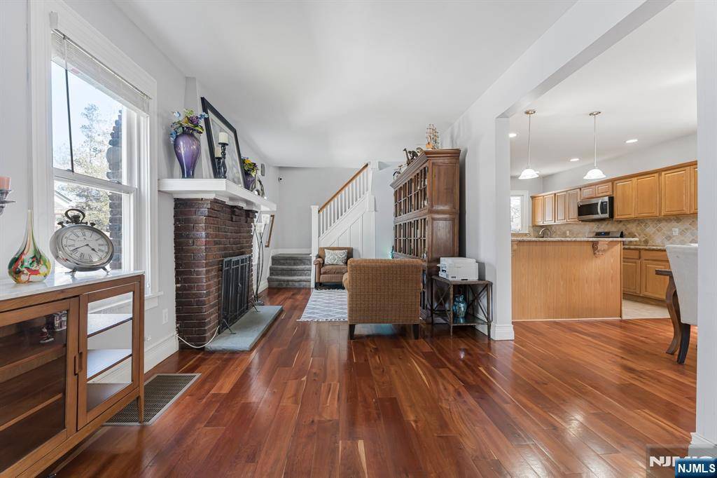 Nutley, NJ 07110,108 Union AVE
