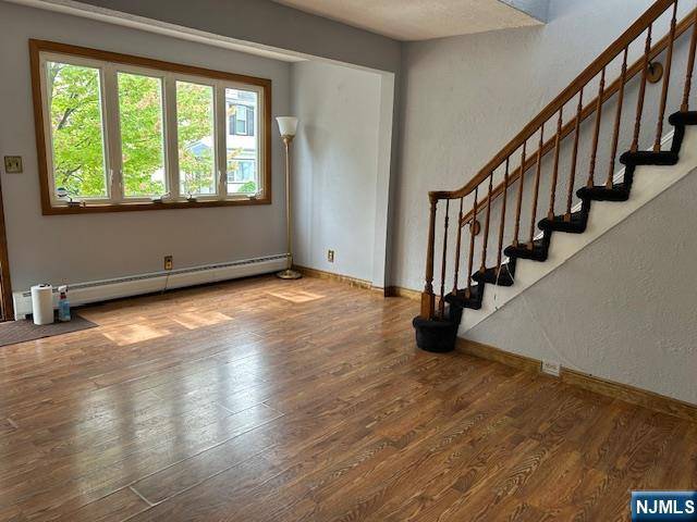 Hasbrouck Heights, NJ 07604,23 Lasalle