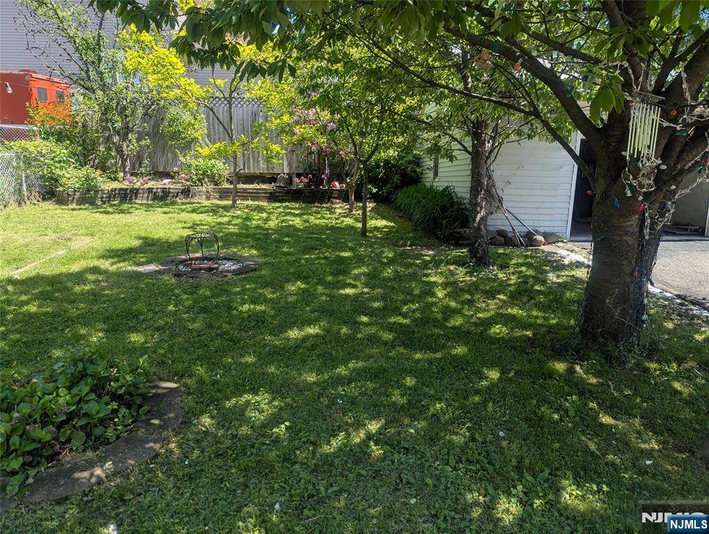 Ridgefield Park, NJ 07660,47 7th ST