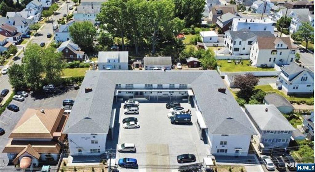 Garfield, NJ 07026,671 Midland AVE #6B