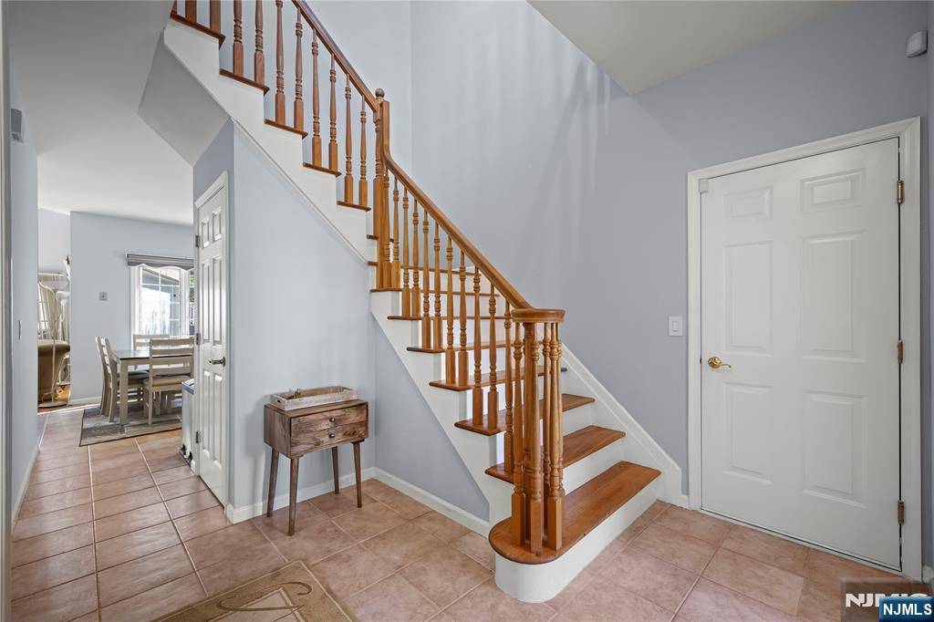West Orange, NJ 07052,1078 Smith Manor BLVD #40