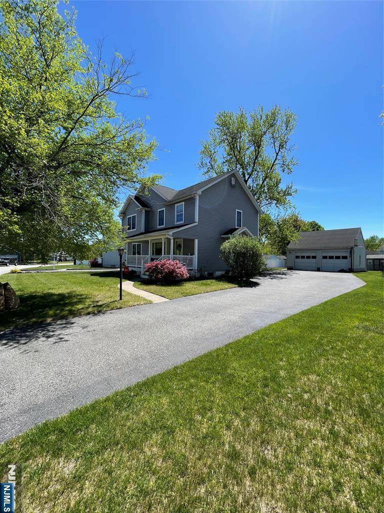 Wayne, NJ 07470,32 Graham AVE