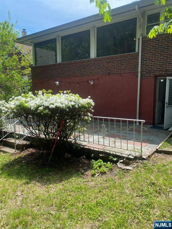 Cliffside Park, NJ 07010,5 Washington AVE