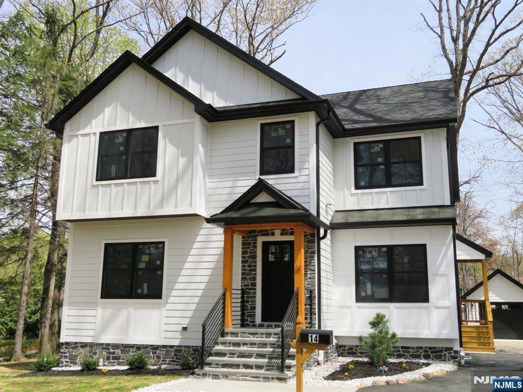 Kinnelon Borough, NJ 07405,14 Cabot LN