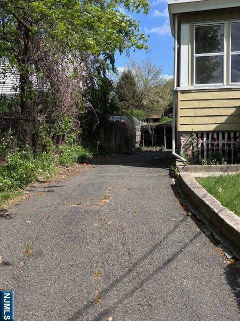 Passaic, NJ 07055,1 Reid AVE