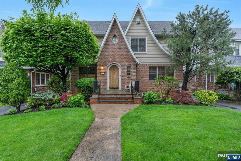 Teaneck, NJ 07666,1305 Dickerson RD
