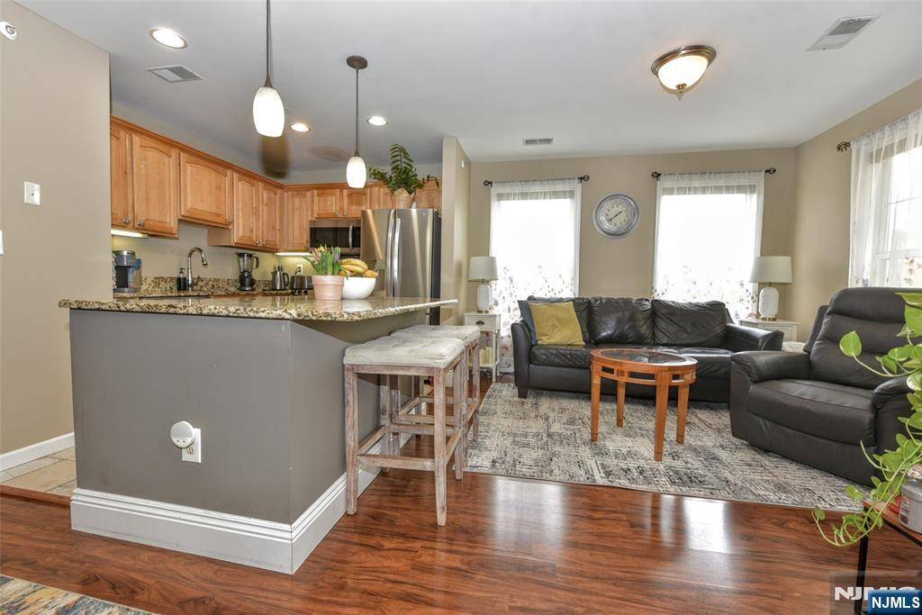Butler Borough, NJ 07405,273 Winthrop DR