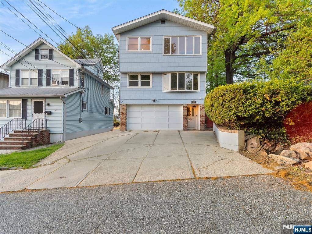 Fairview, NJ 07022,687 Probst AVE