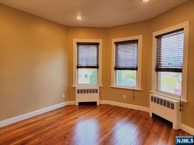 Hawthorne, NJ 07506,88 Passaic AVE #1st Flr