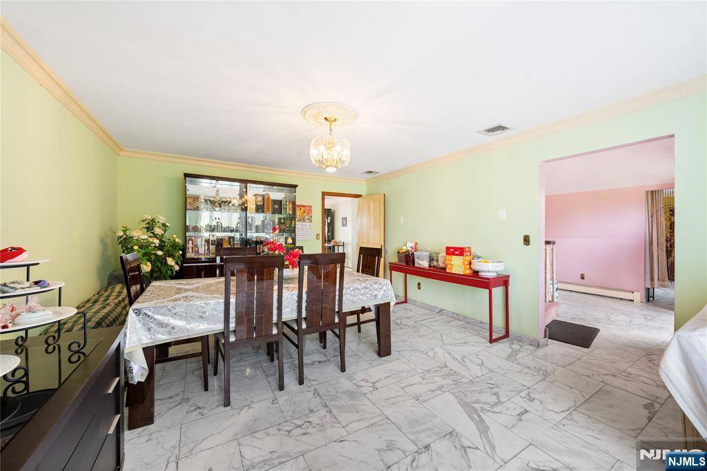 Lodi, NJ 07644,444 Harrison AVE