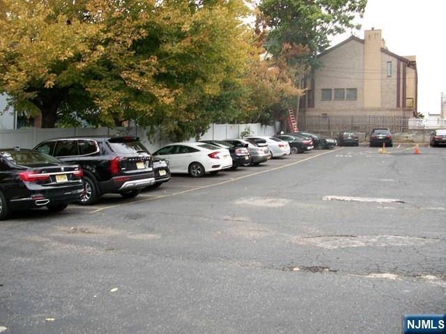 Fort Lee, NJ 07024,1605 John ST #312
