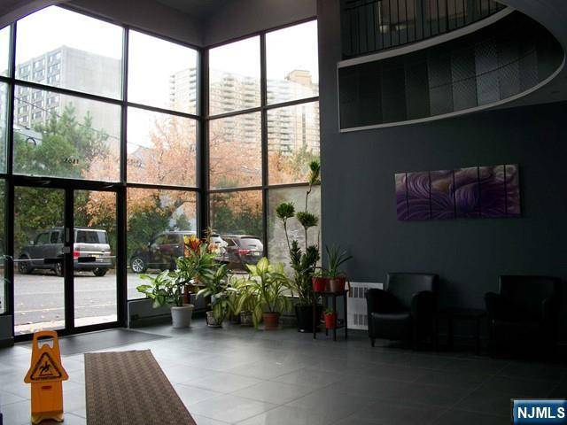 Fort Lee, NJ 07024,1605 John ST #312