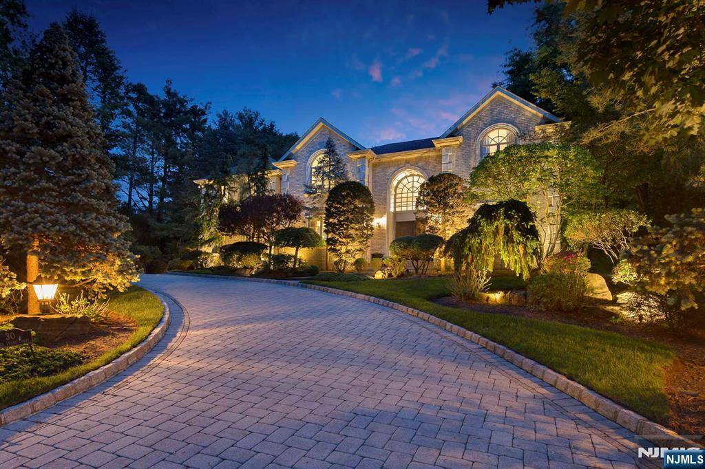Tenafly, NJ 07670,30 Peter Lynas CT