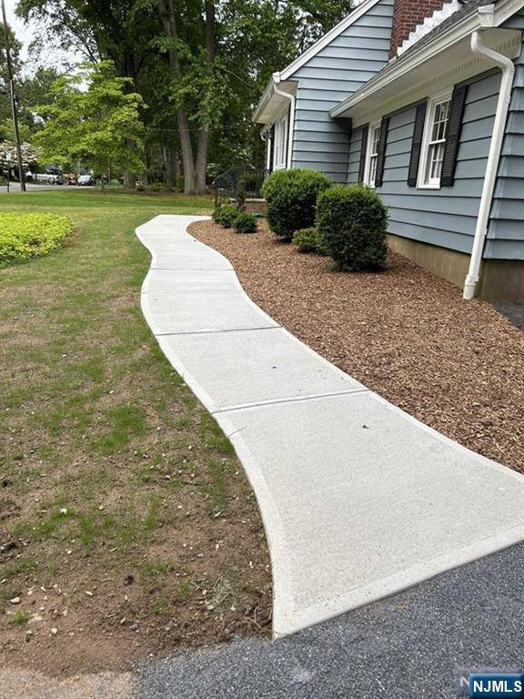 Old Tappan, NJ 07675,91 Haring DR