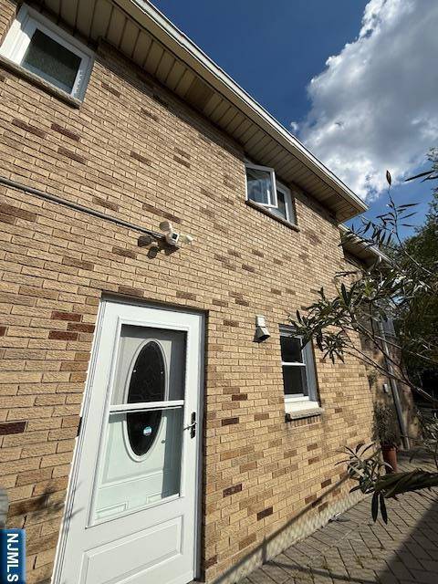 Ridgefield, NJ 07657,505 Sunset TER