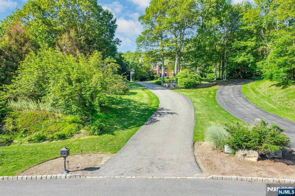Sparta, NJ 07871,2 Natale DR