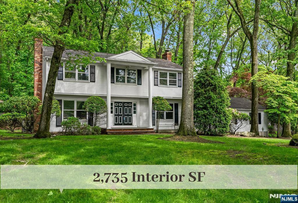 Mahwah, NJ 07430,15 Green WAY