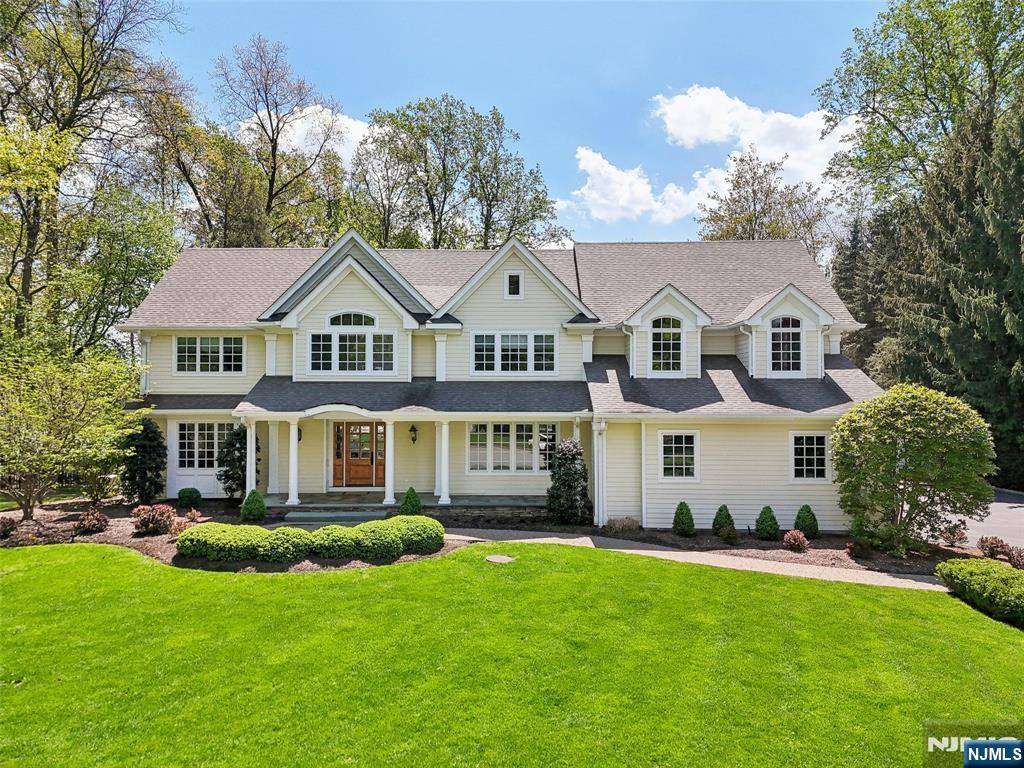 Upper Saddle River, NJ 07458,12 Iron Latch CT