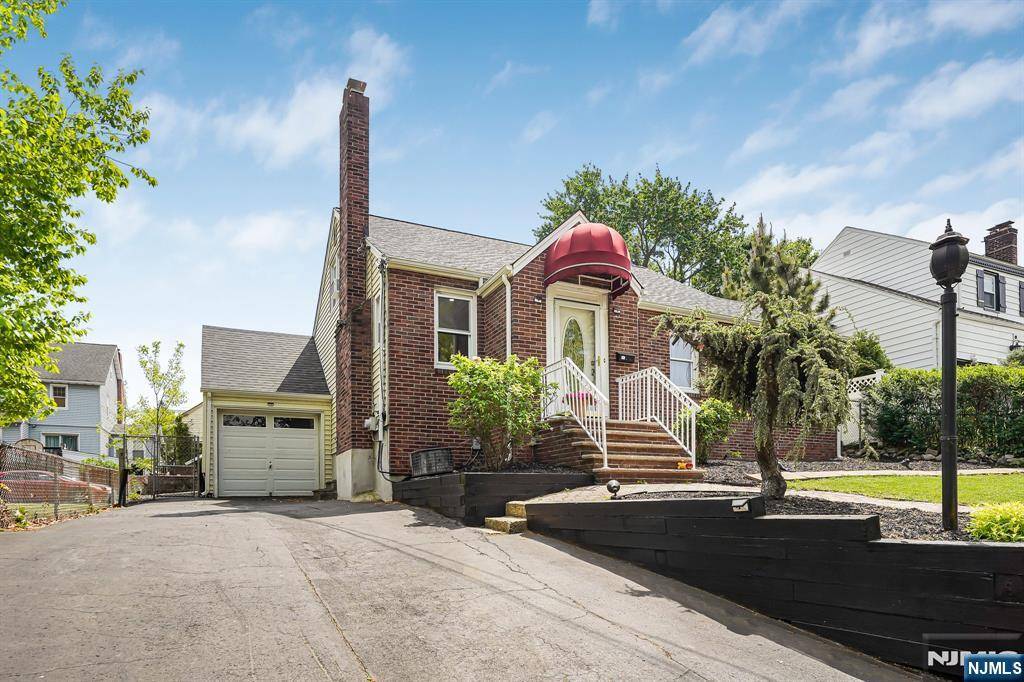 Belleville, NJ 07109,72 Hill ST