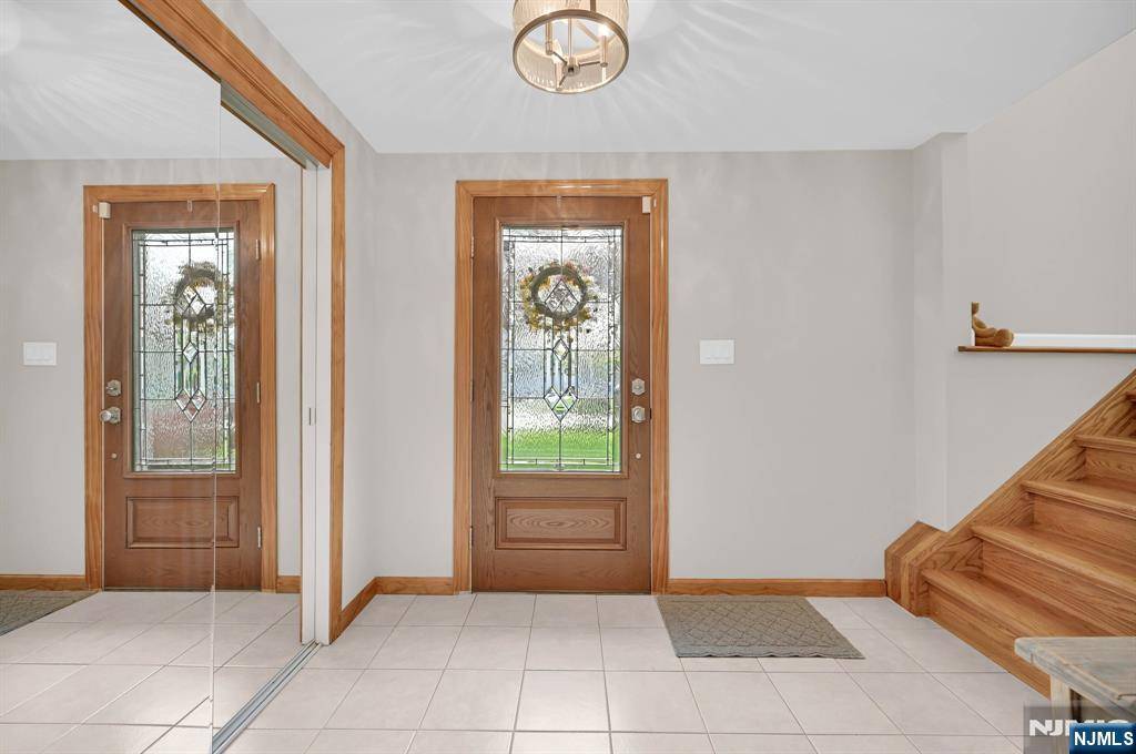 Pompton Lakes, NJ 07442,50 Arcadia RD