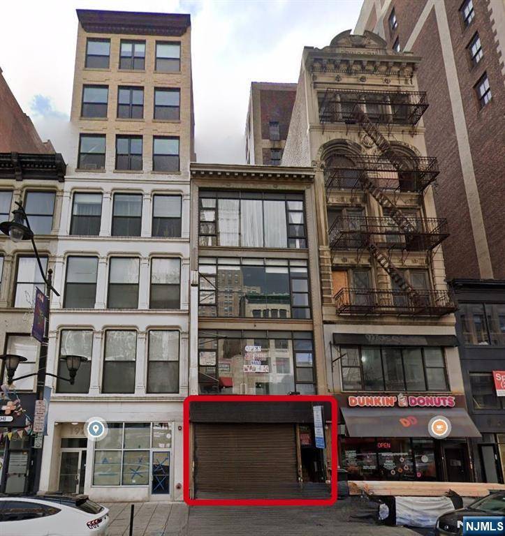 Newark, NJ 07102,190 Market ST